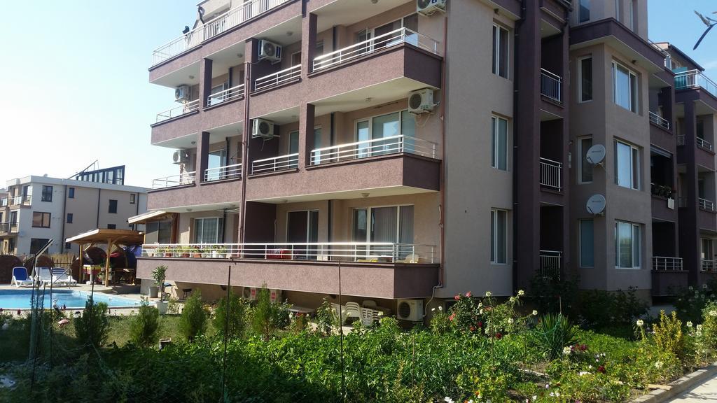 Anfid Apartments Burgas City Exteriér fotografie