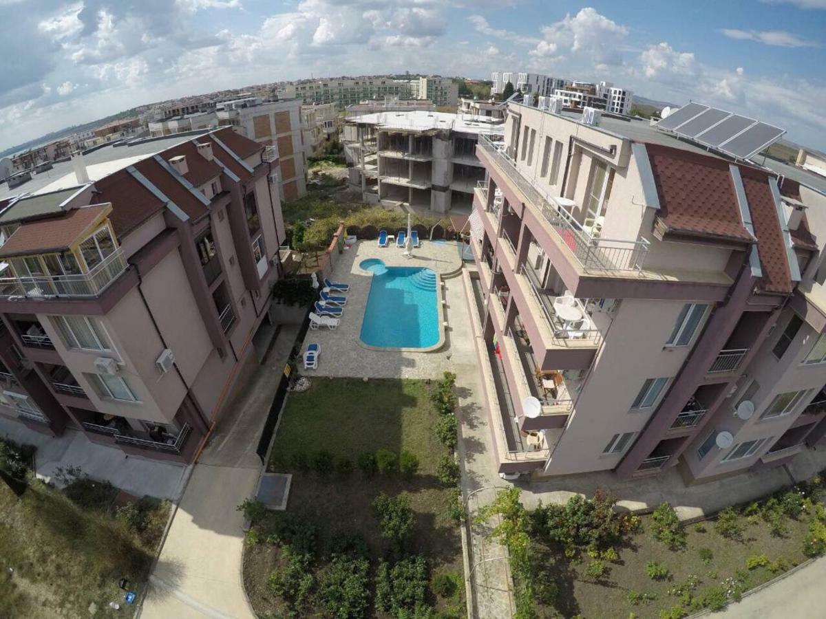 Anfid Apartments Burgas City Exteriér fotografie